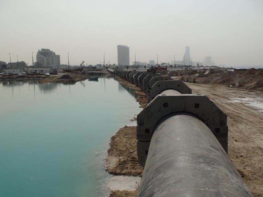 Precast pipe saddles
